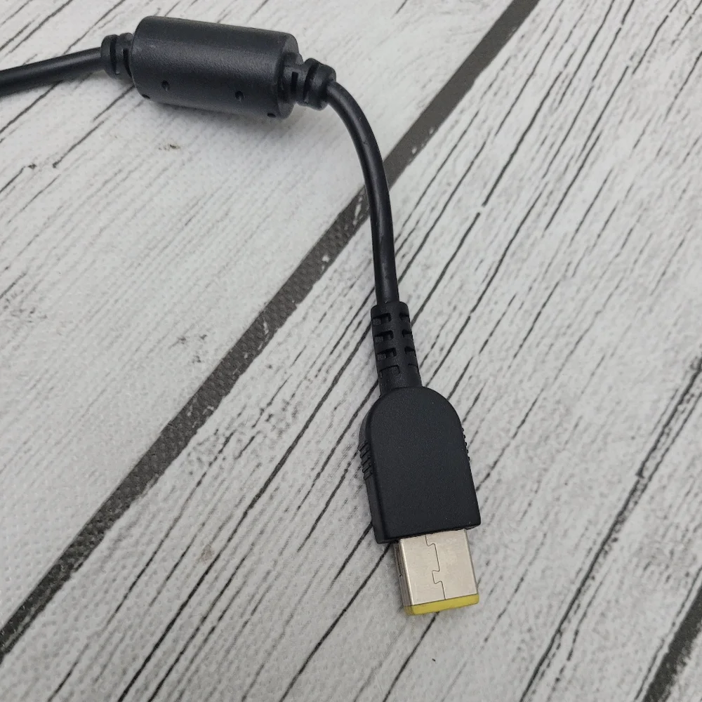 Lenovo AC Adapter - 20 V DC/2.25 A Output- Genuine